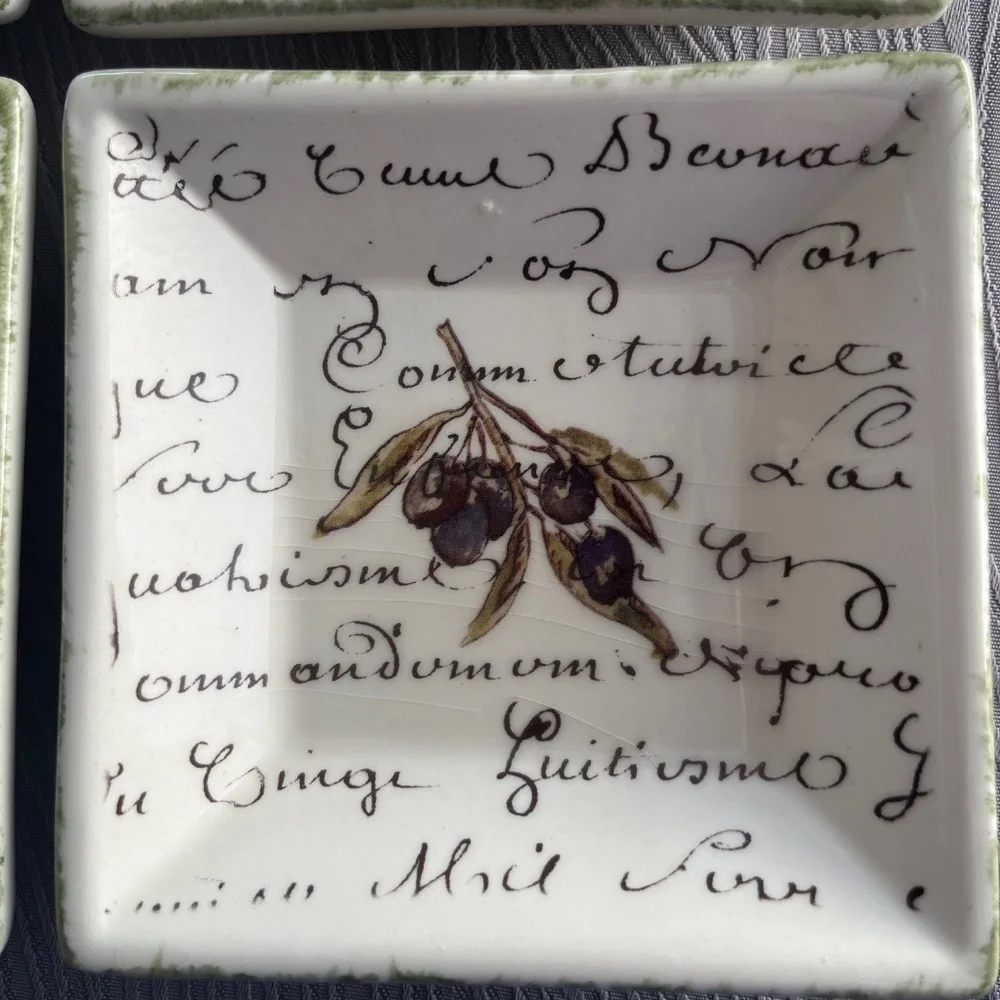 Williams Sonoma script chips dish